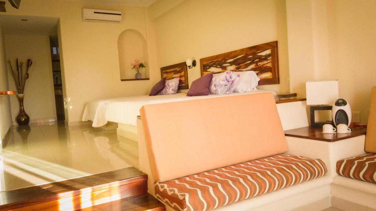 Bonito Hotel By Arans Zihuatanejo Extérieur photo