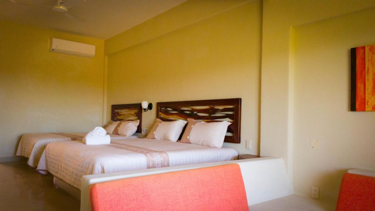 Bonito Hotel By Arans Zihuatanejo Extérieur photo