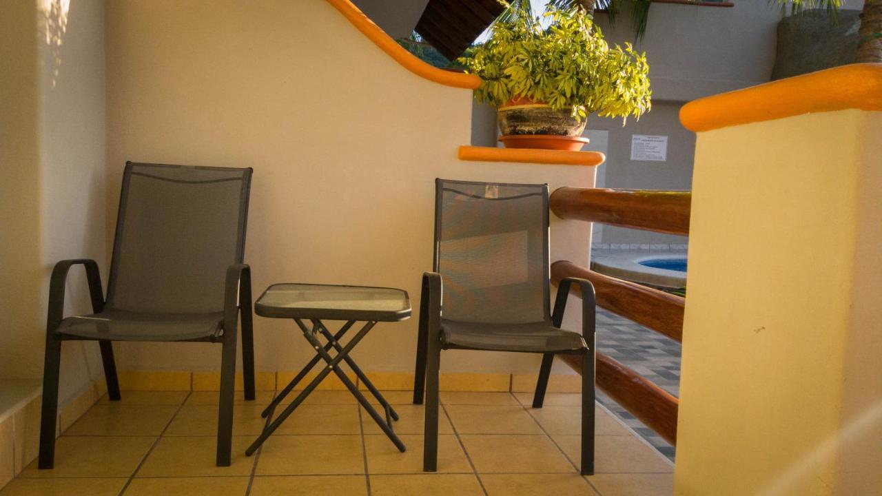 Bonito Hotel By Arans Zihuatanejo Extérieur photo