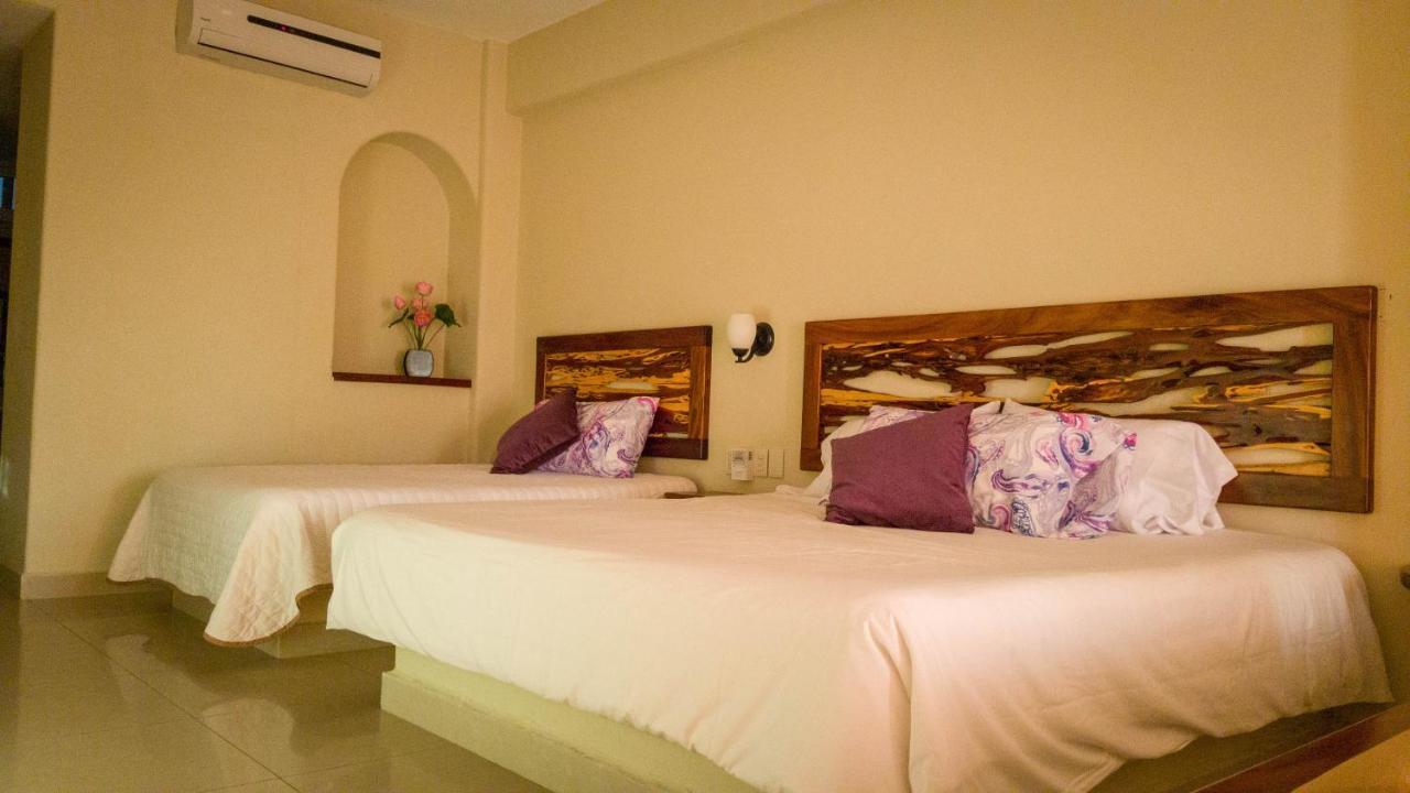 Bonito Hotel By Arans Zihuatanejo Extérieur photo