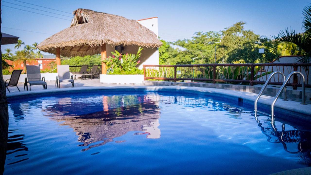 Bonito Hotel By Arans Zihuatanejo Extérieur photo